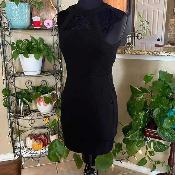 Express Black Lace Dress - Picture 2 of 6